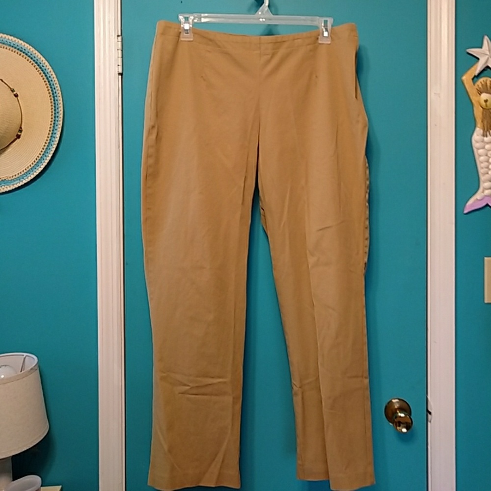 LIKE NEW LIZ CLAIBORNE PANTS